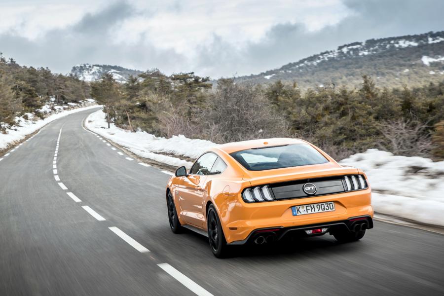  Ford Mustang GT Fastback 2017 года  (EU) (фото 40 из 42)